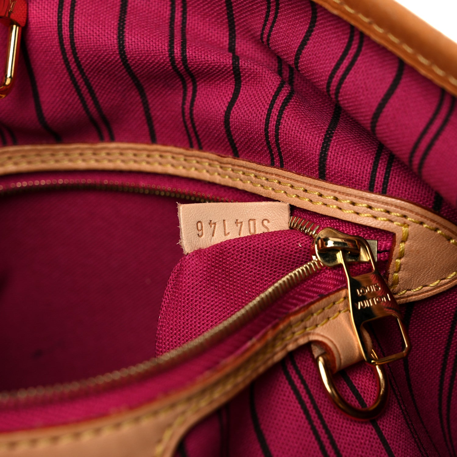 Louis Vuitton Monogram Delightful PM Pivoine 7 of 24