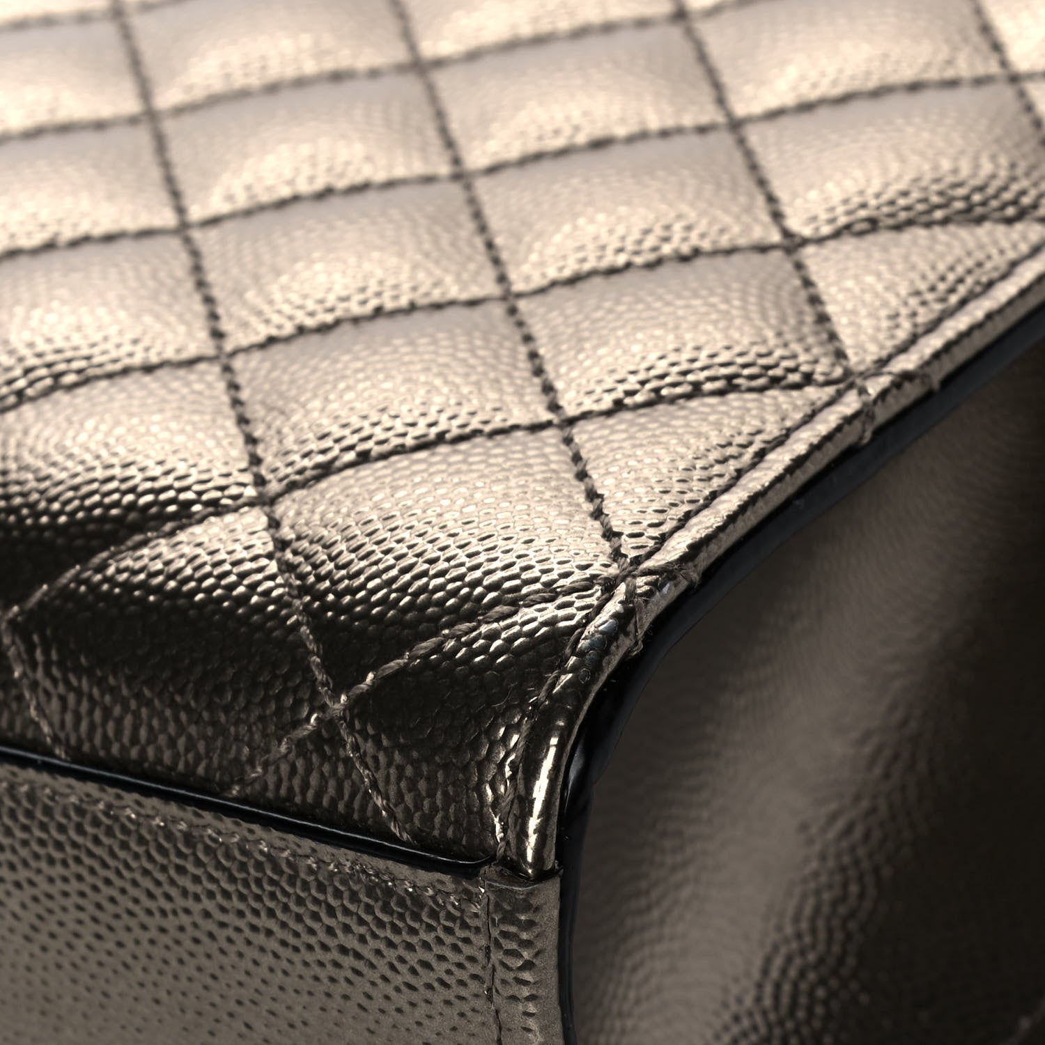 Saint Laurent Metallic Grain De Poudre Textured Mixed Matelasse Triquilt Medium Monogram Satchel Piombo 10 of 13