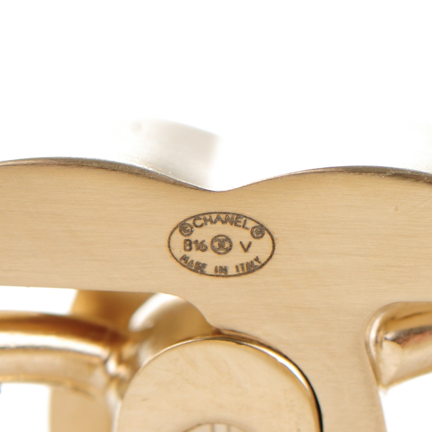 Chanel Metallic Lambskin CC Turnlock Double Chain Bracelet S Light Gold 5 of 6