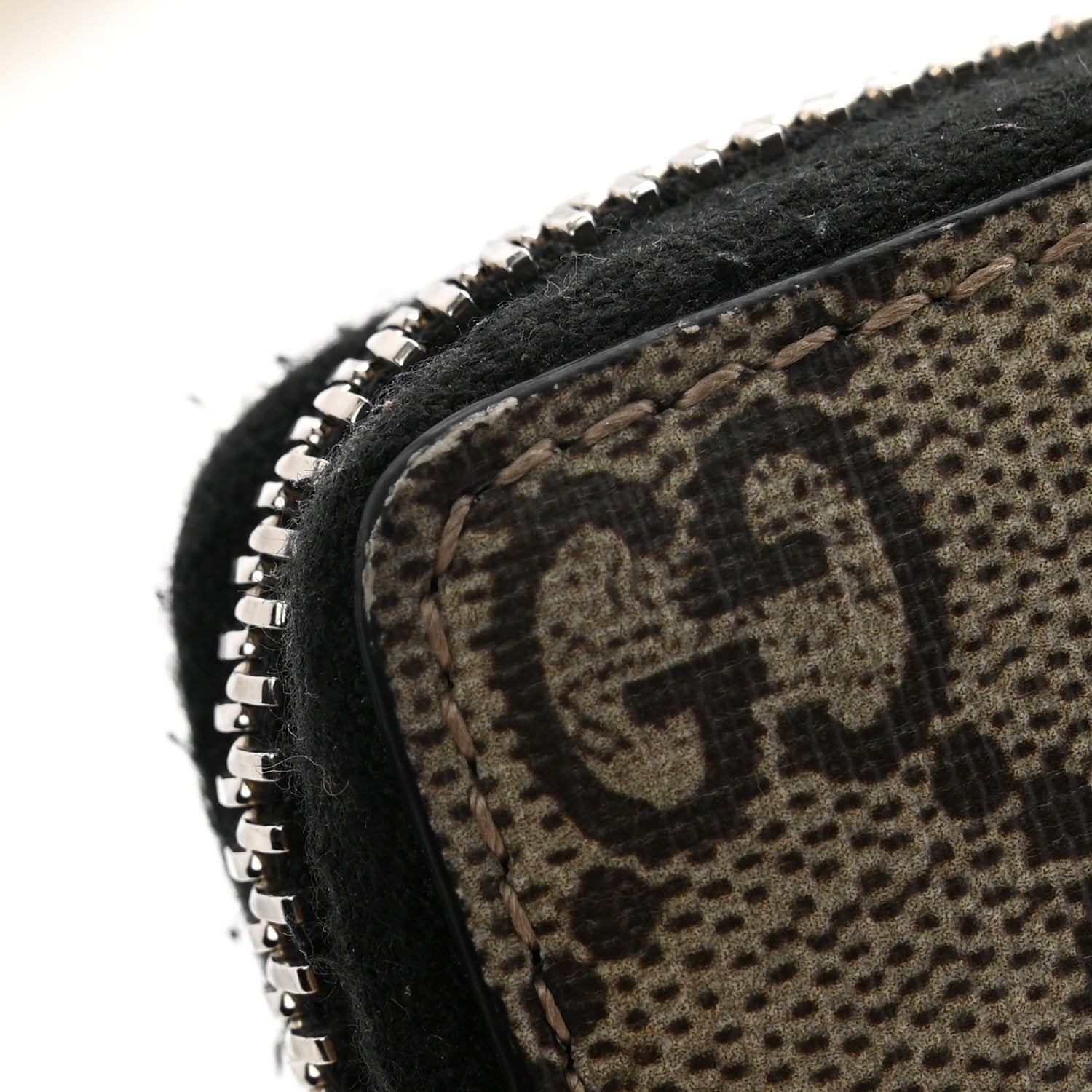 Gucci GG Supreme Monogram Bee Zip Around Wallet 13 of 13