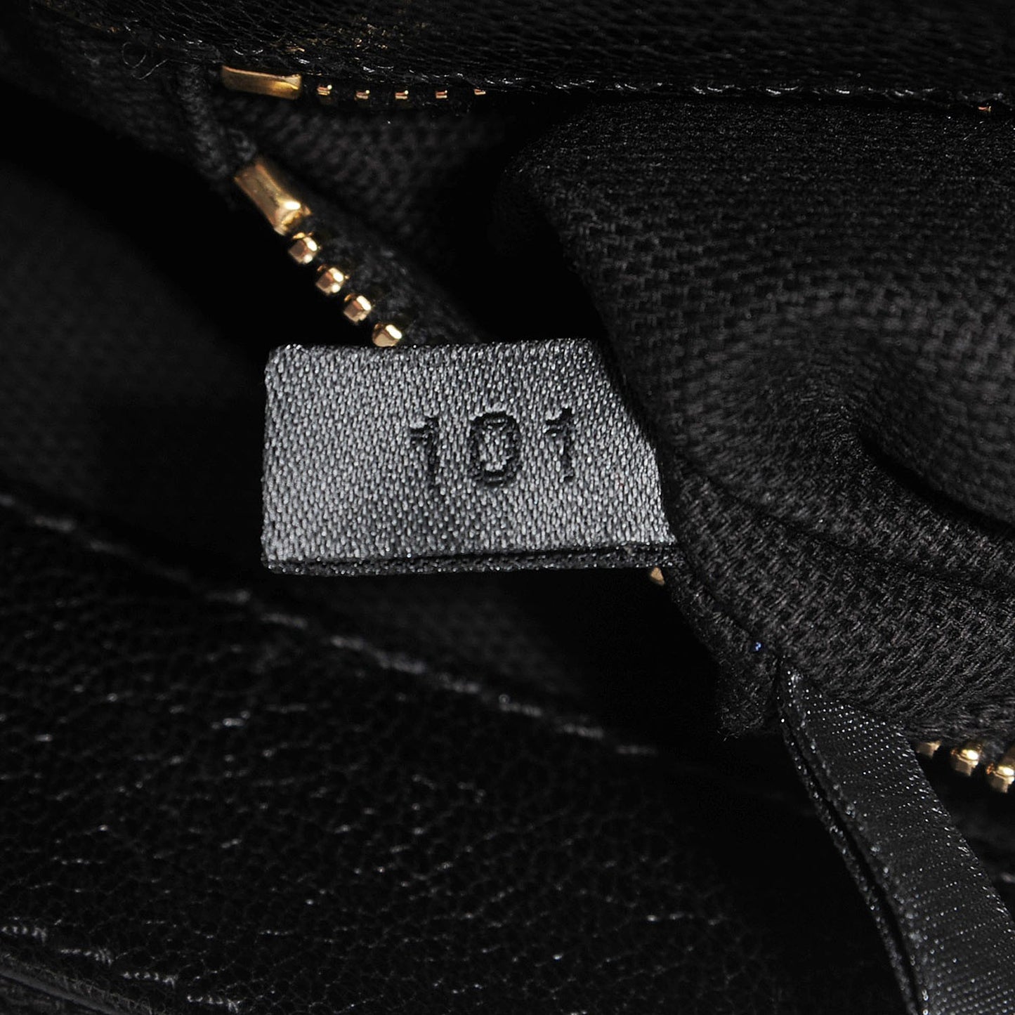 Lacquered Lambskin Quilted Large Baroque Single Flap Black