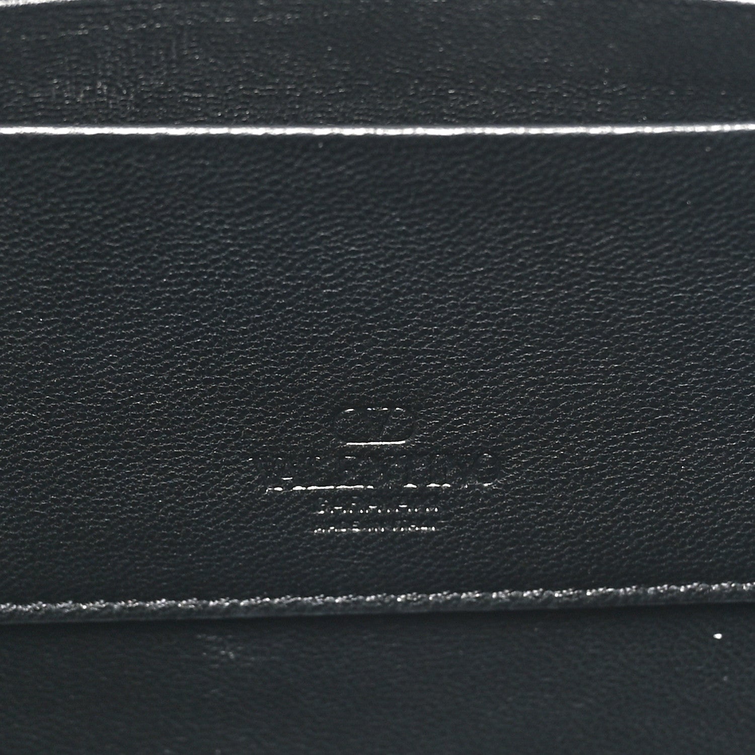 Valentino Garavani Vitello Monochrome Large Rockstud Zip Pouch Black 6 of 8