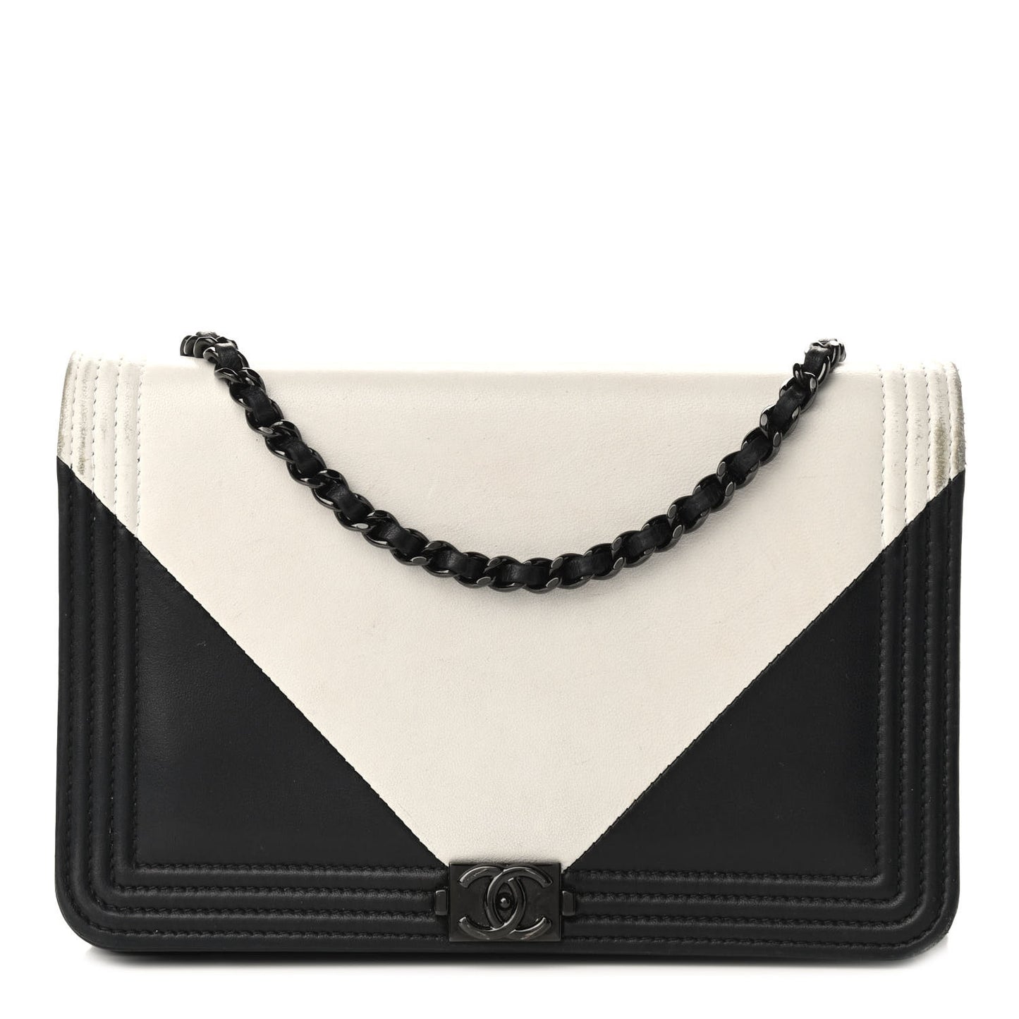 Lambskin Boy Wallet on Chain WOC So Black