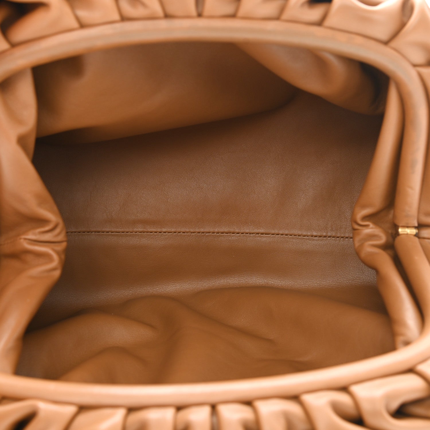 Bottega Veneta Smooth Butter Calf The Pouch Oversized Clutch Cammello 5 of 7