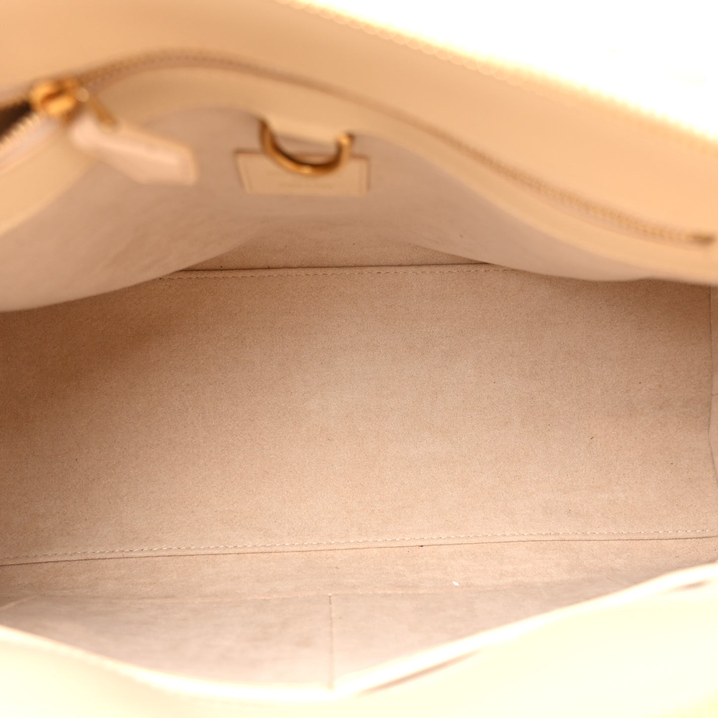 Taurillon Calfskin Vendome MM Creme