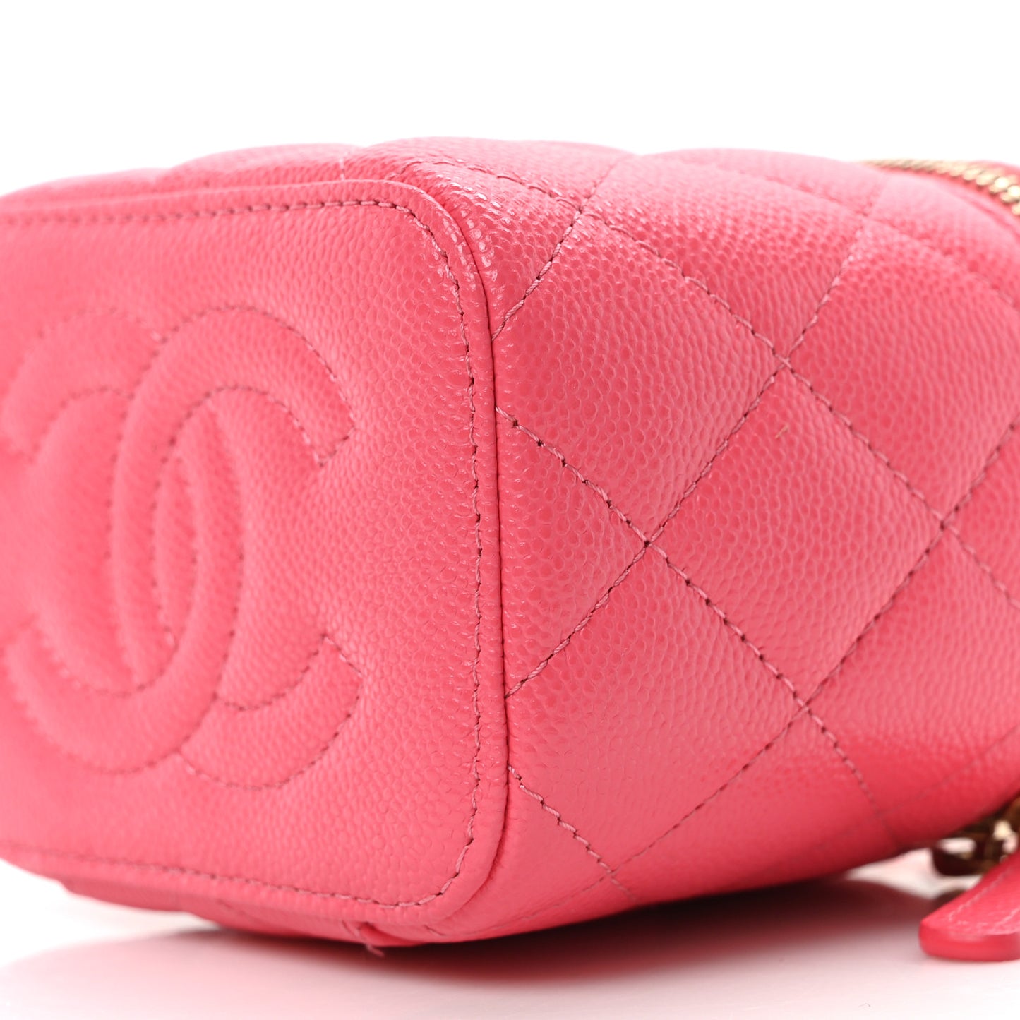 Caviar Quilted Mini Vanity Case With Chain Pink