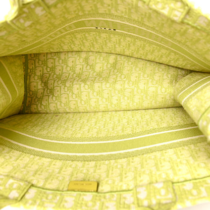 Christian Dior Oblique Large Book Tote Vert Anis 4 of 9