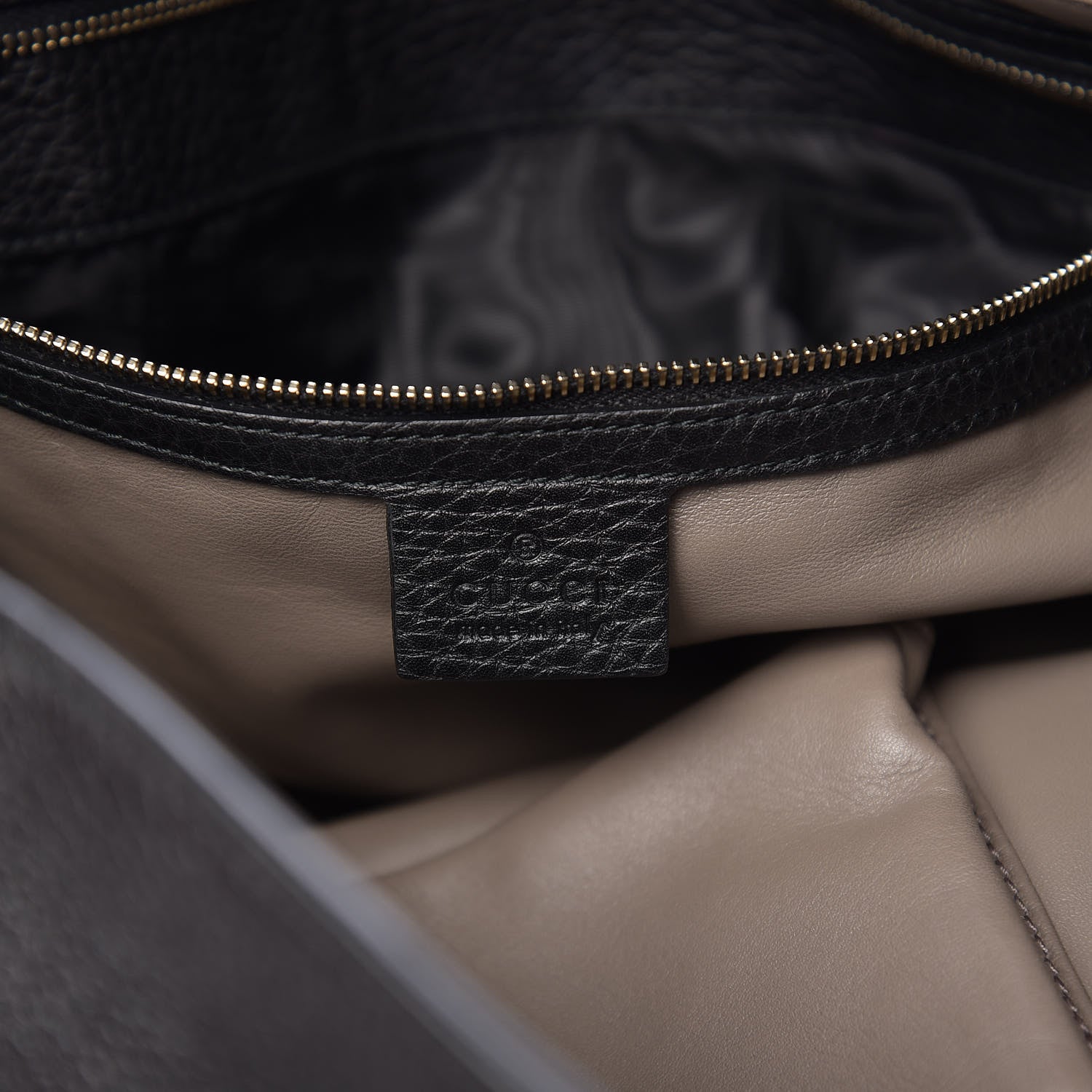 Gucci Pebbled Calfskin Lady Tassel Top Handle Bag Black 5 of 9