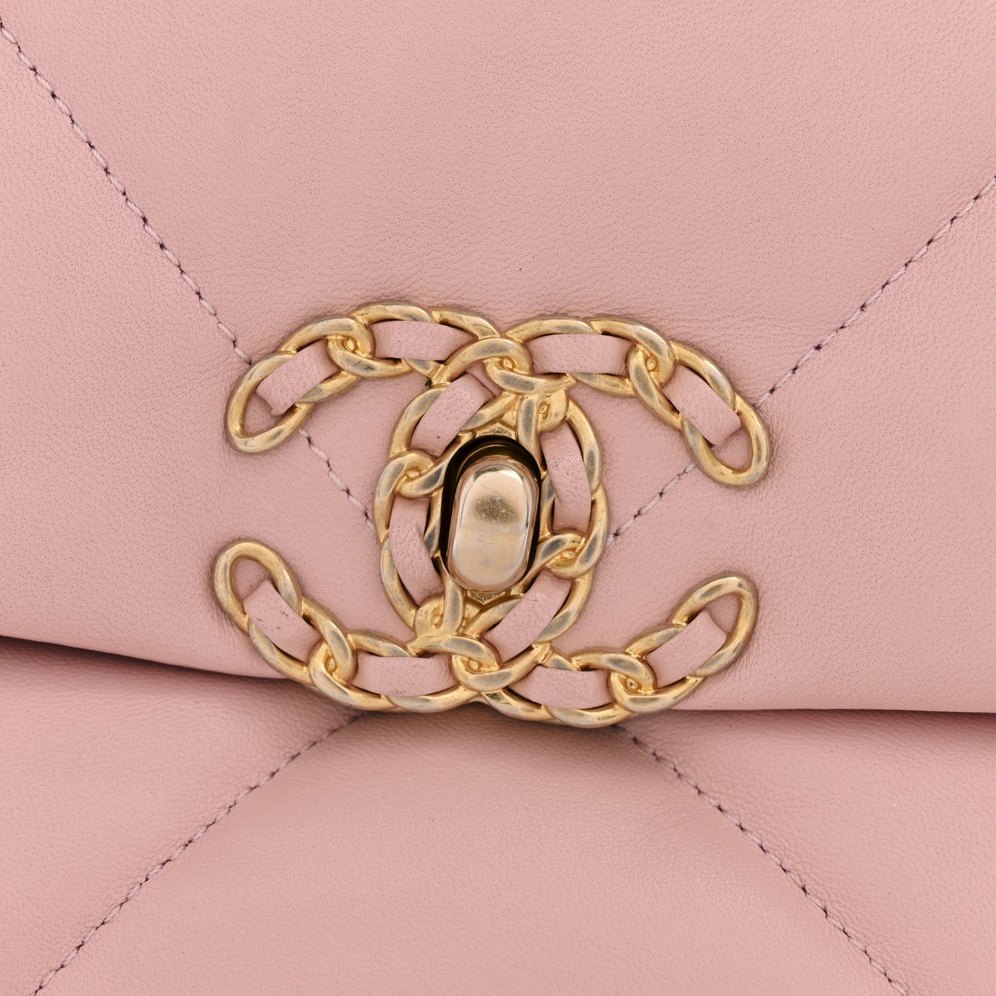 Lambskin Quilted Medium Chanel 19 Flap Light Pink