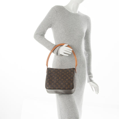 Louis Vuitton Monogram Looping MM 2 of 7