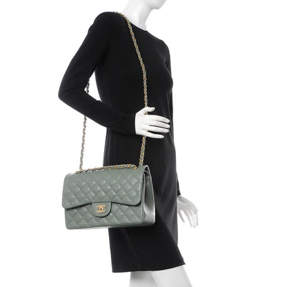 Chanel Iridescent Caviar Quilted Jumbo Double Flap Green 2 of 8