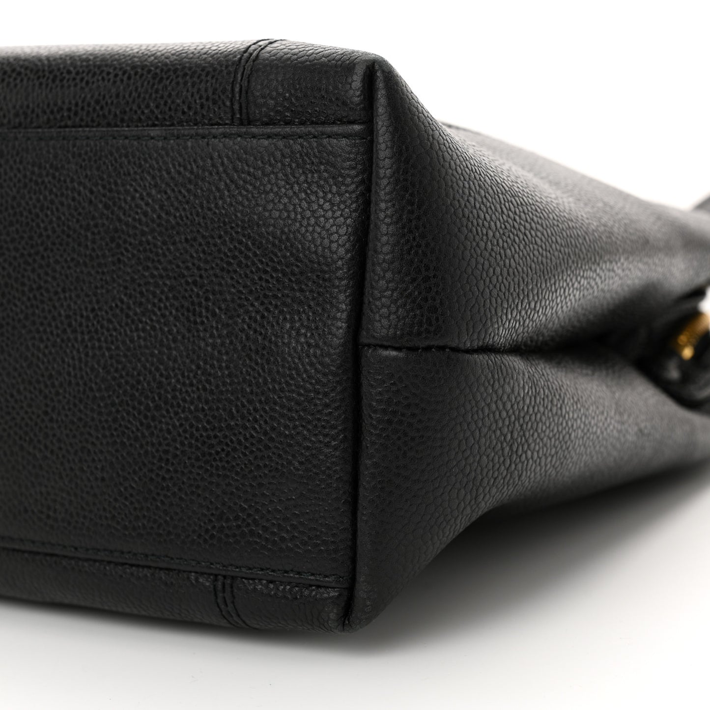 Caviar Embroidered Logo Shoulder Bag Black