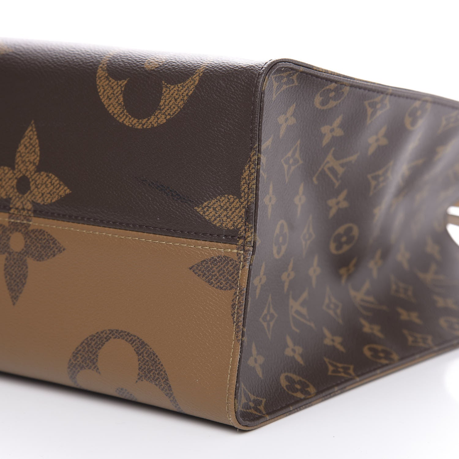 Louis Vuitton Reverse Monogram Giant Onthego GM 10 of 10
