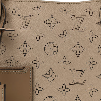 Louis Vuitton Mahina Hina PM Galet 7 of 9