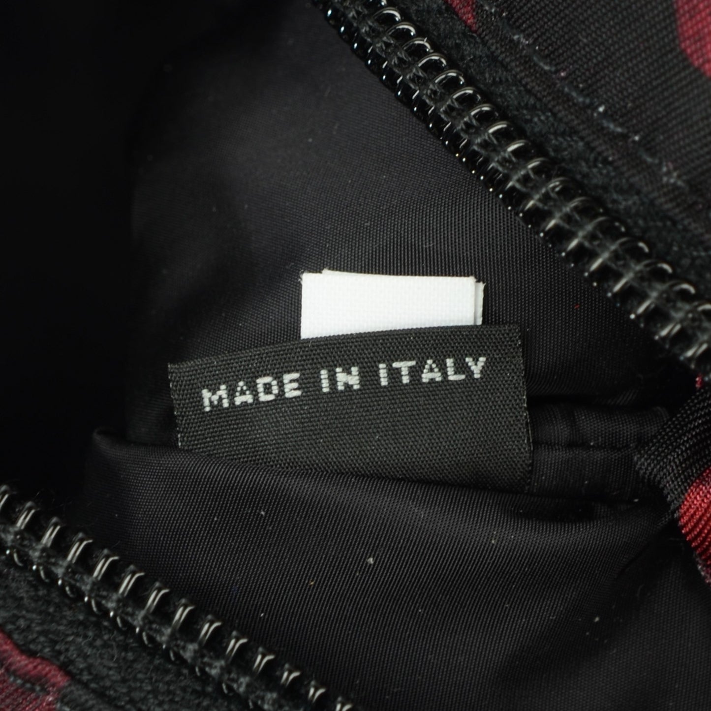 Tessuto Nylon Camouflage Print Flat Messenger Bag Bordeaux