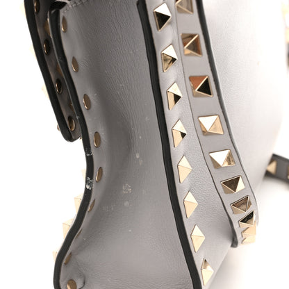 Valentino Garavani Pebbled Calfskin Medium Rockstud Flip Lock Crossbody Bag Pastel Grey 12 of 12