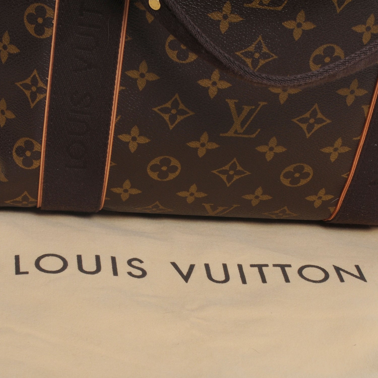 Louis Vuitton Monogram Cabas Beaubourg 5 of 8