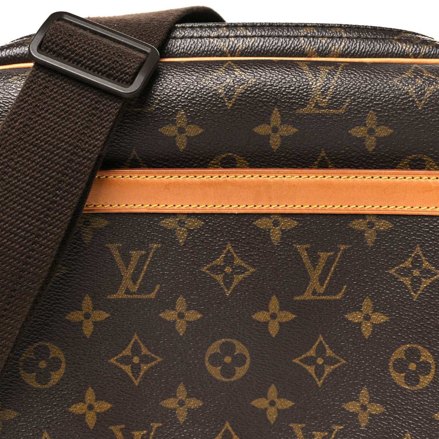 Monogram Reporter PM