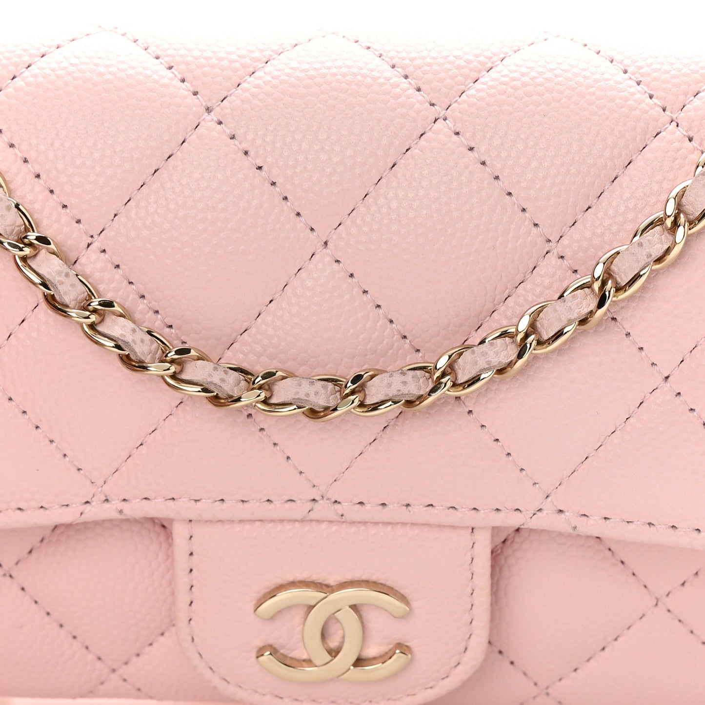 Caviar Quilted Glasses Case With Chain Light Pink