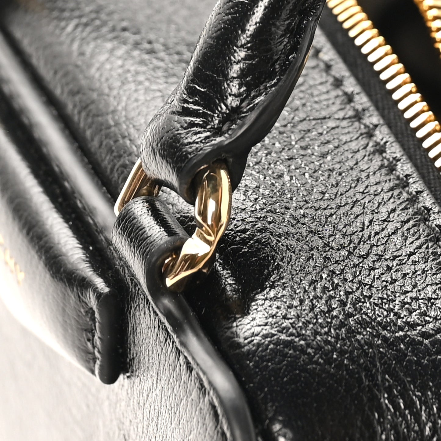 Tumbled Buffalo Nano Antigona Cube Bag Black