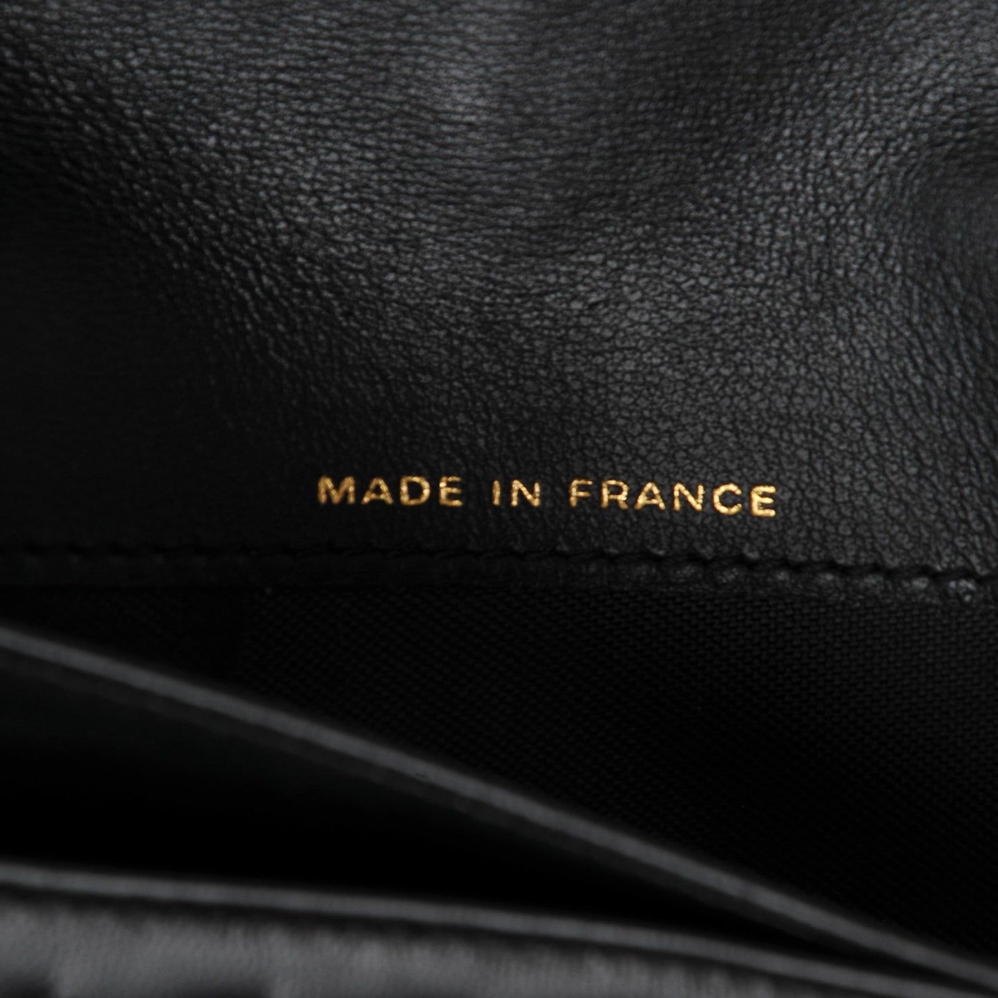 Caviar Timeless CC Yen Wallet Black
