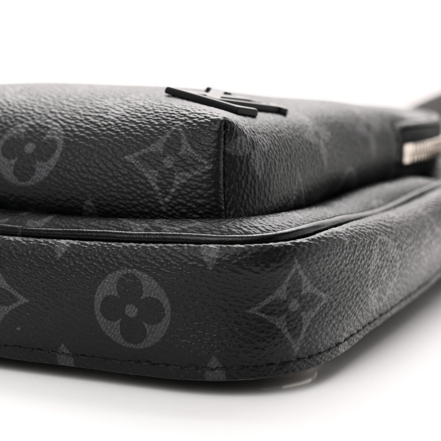 Monogram Eclipse Avenue Slingbag PM