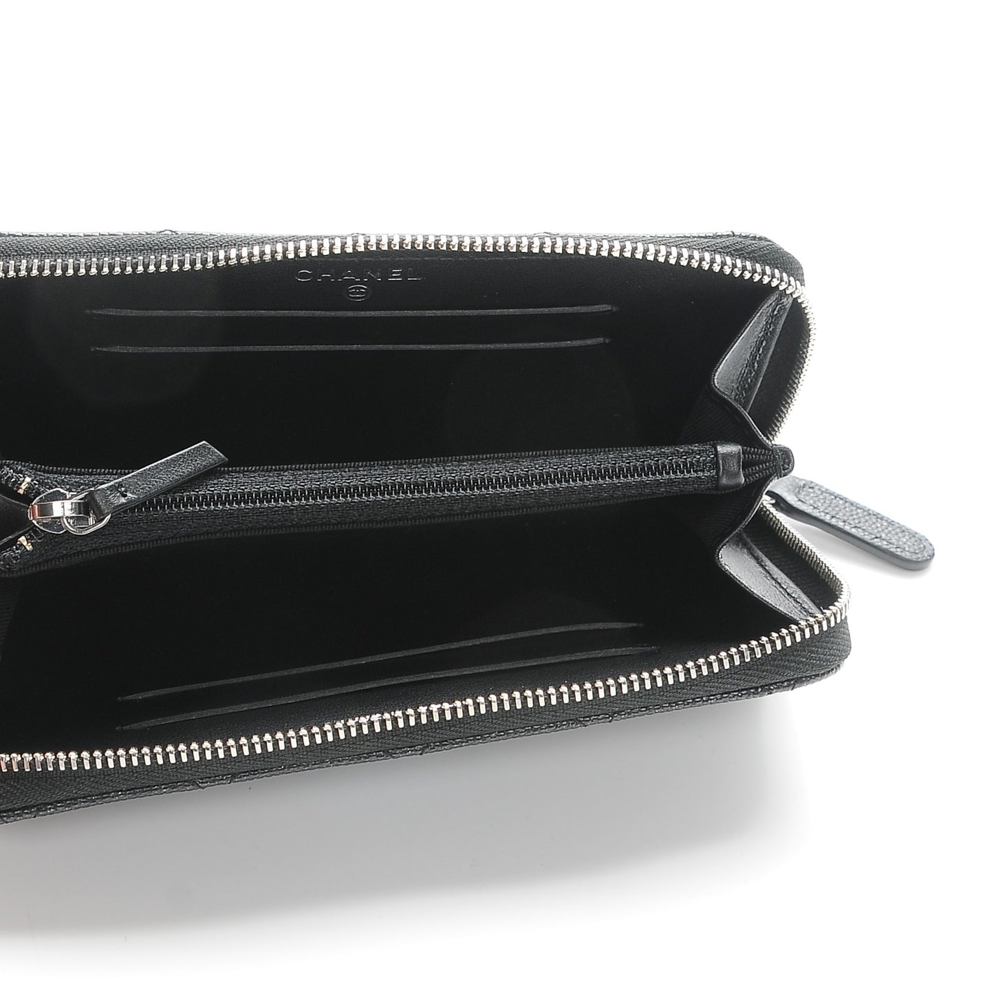 Iridescent Caviar Quilted Medium Zip Around Wallet Black