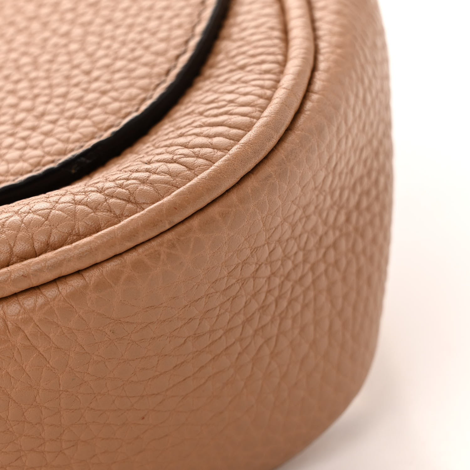 Gucci Pebbled Calfskin Medium Soho Flap Crossbody Camelia 11 of 14