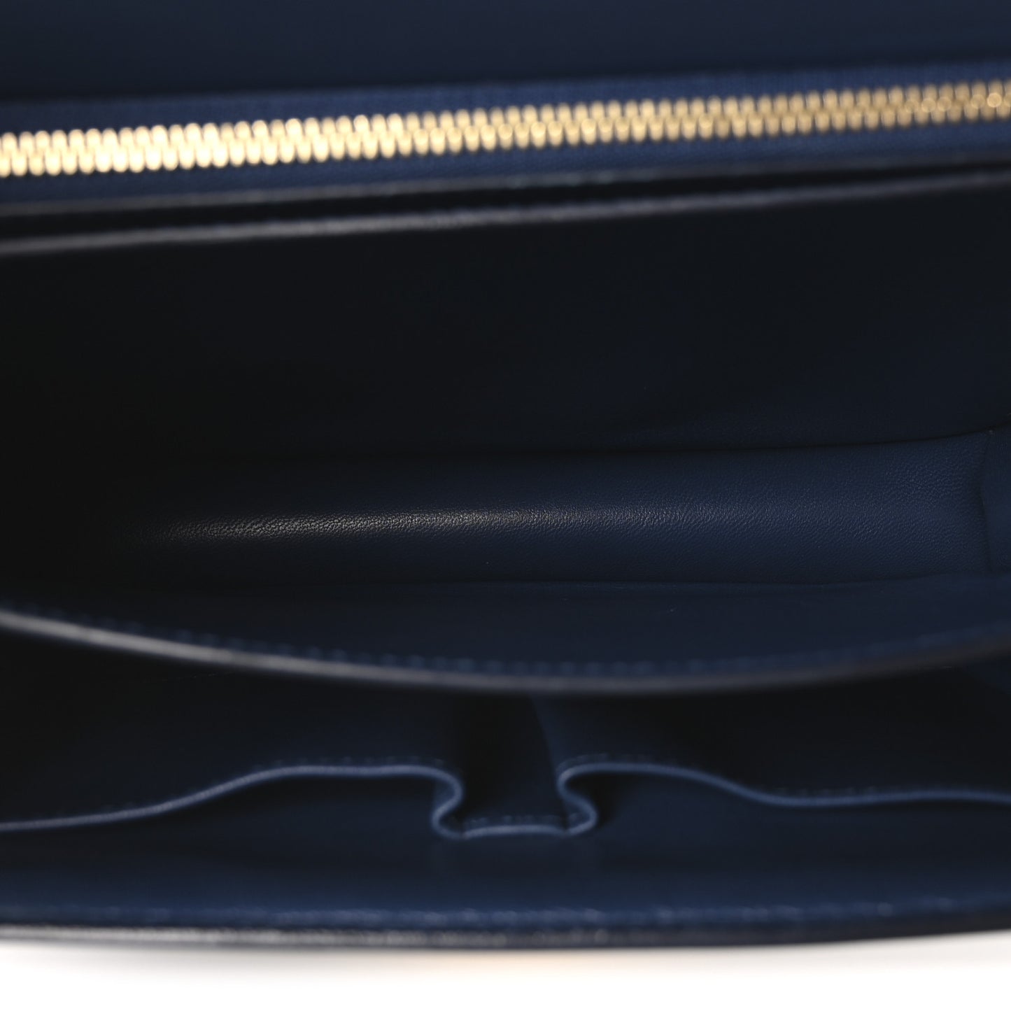 Box Calfskin Medium Classic Box Flap Bag Indigo