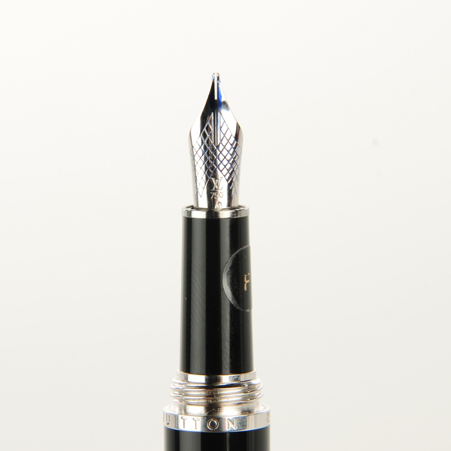Louis Vuitton Fountain Pen Black 4 of 5