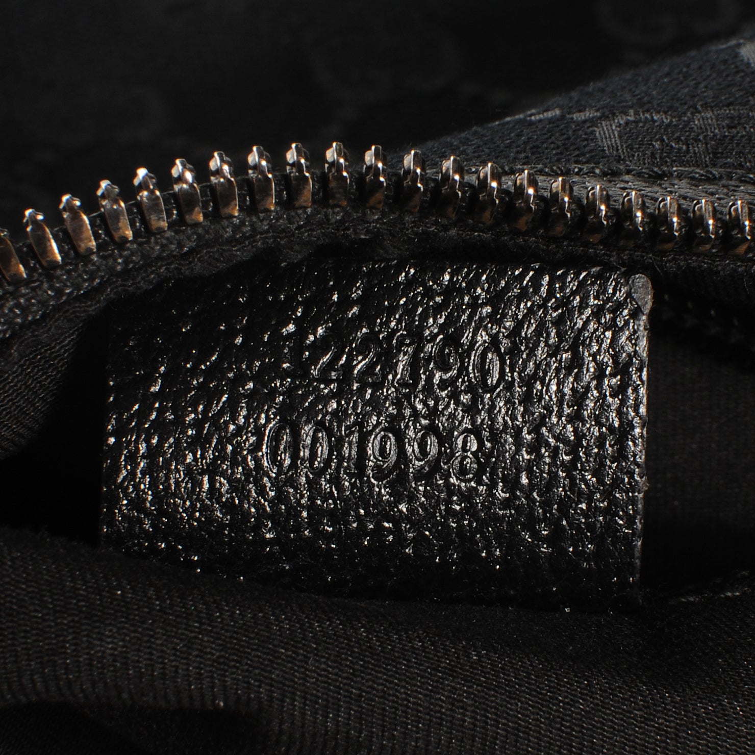 Gucci Monogram Messenger Bag Black 8 of 9
