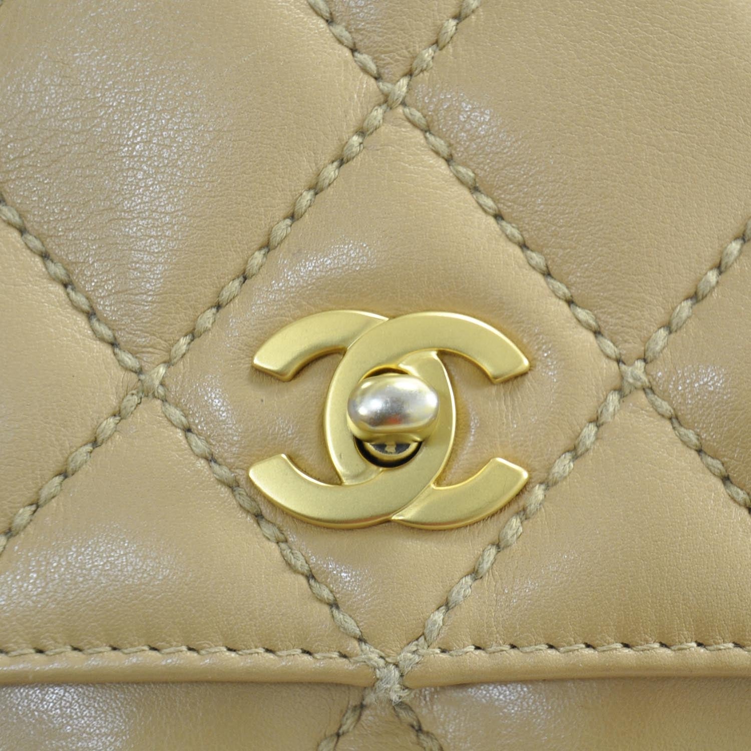 Chanel Leather Quilted Surpique Flap Beige 10 of 10