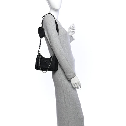 Prada Nylon Re-Edition 2005 Shoulder Bag Black 2 of 11