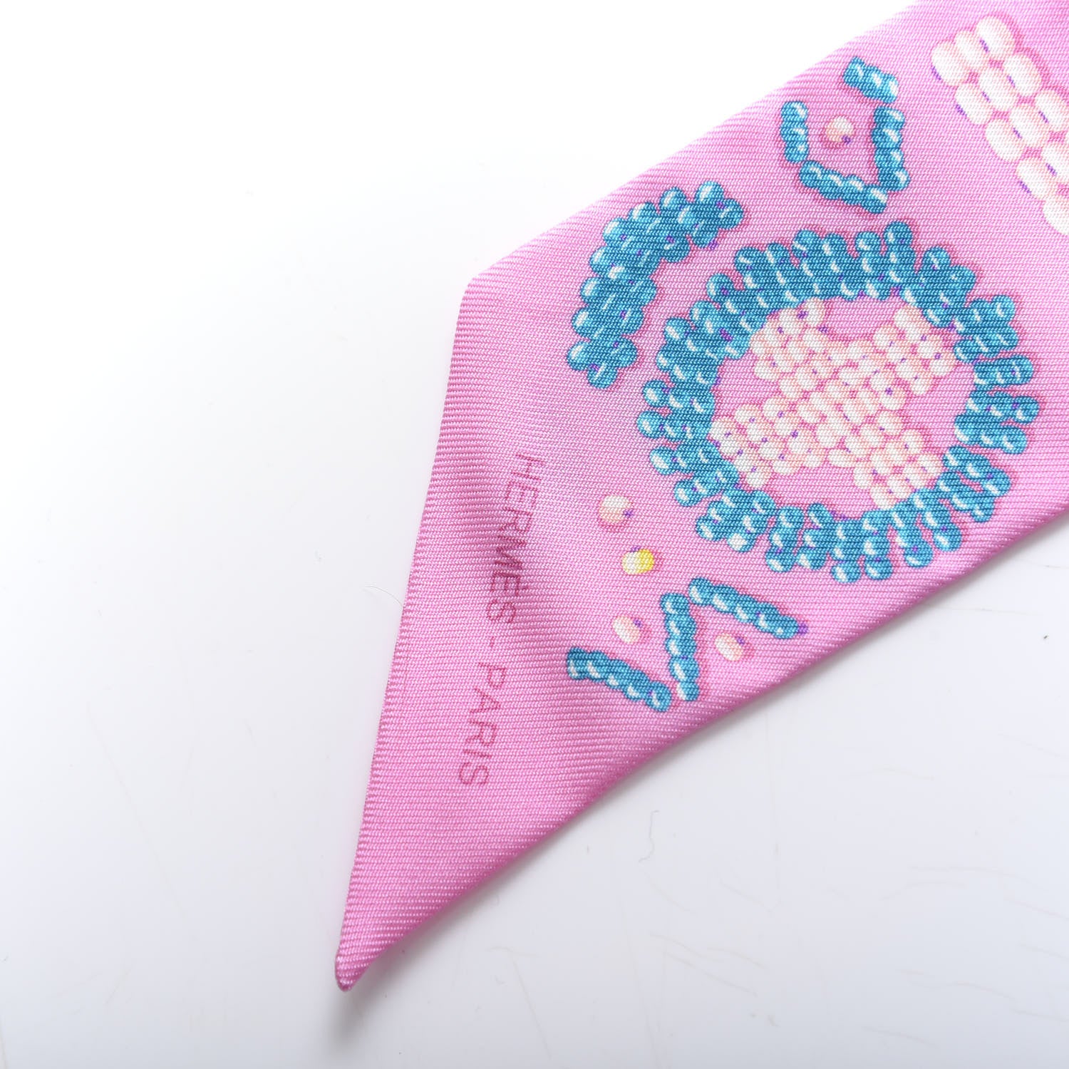 Hermes Silk Kelly En Perles Twilly Rose Bonbon Canard 3 of 3