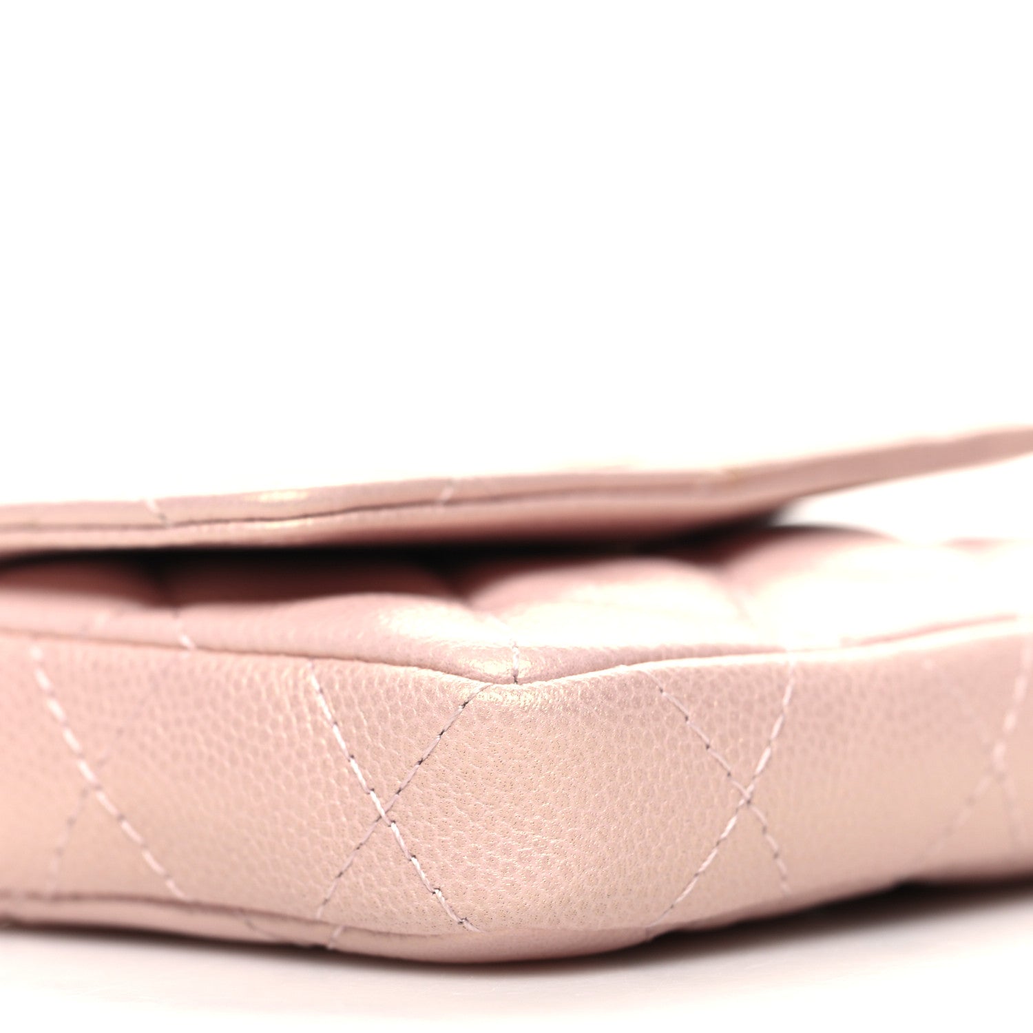 Chanel Iridescent Caviar Quilted Pearl On Top Coin Purse With Chain Light Pink 10 of 11