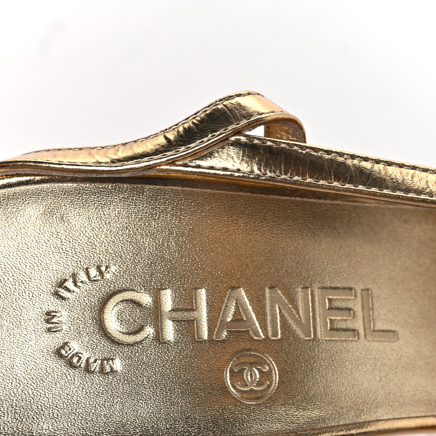 Chanel Laminated Crumpled Lambskin Grosgrain Cap Toe CC Slingback Pumps 38 Gold Black 8 of 8