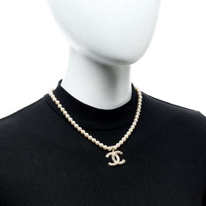 Chanel Pearl Crystal Baguette CC Short Necklace Gold 2 of 5