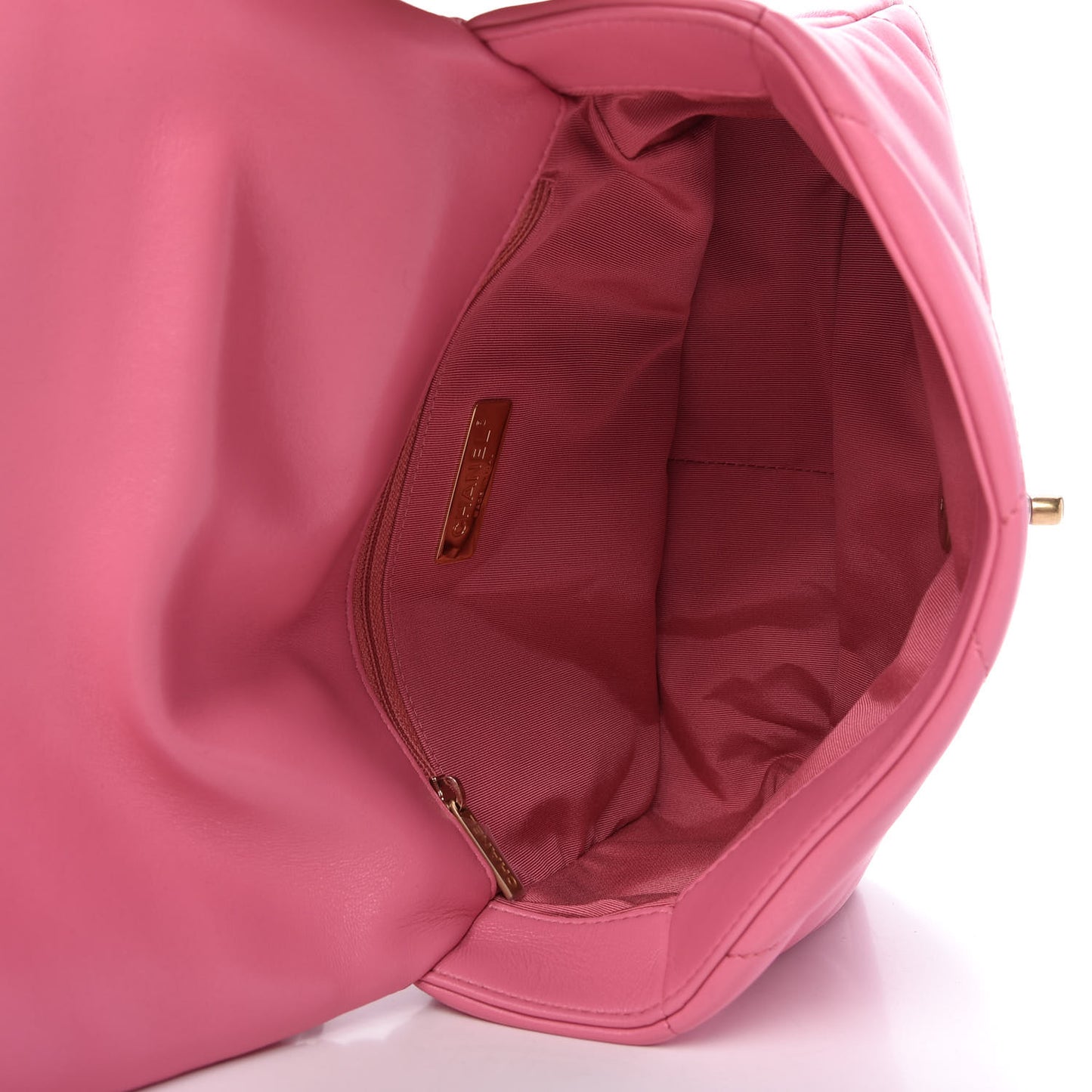 Lambskin Quilted Medium Chanel 19 Flap Pink