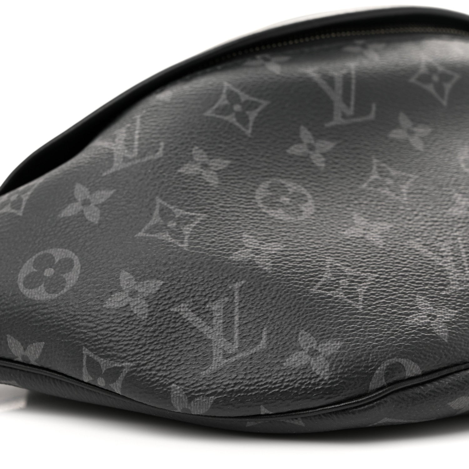 Louis Vuitton Monogram Eclipse Discovery Bumbag 8 of 10