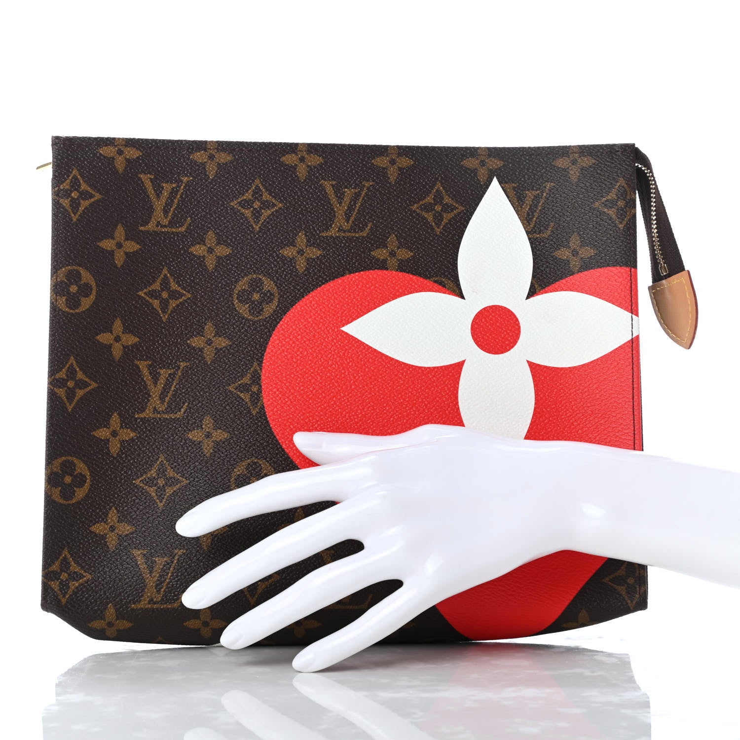 Louis Vuitton Monogram Game On Toiletry Pouch 26 2 of 7