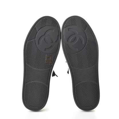 Chanel Calfskin Womens Logo Sneakers 39 Black White 5 of 8