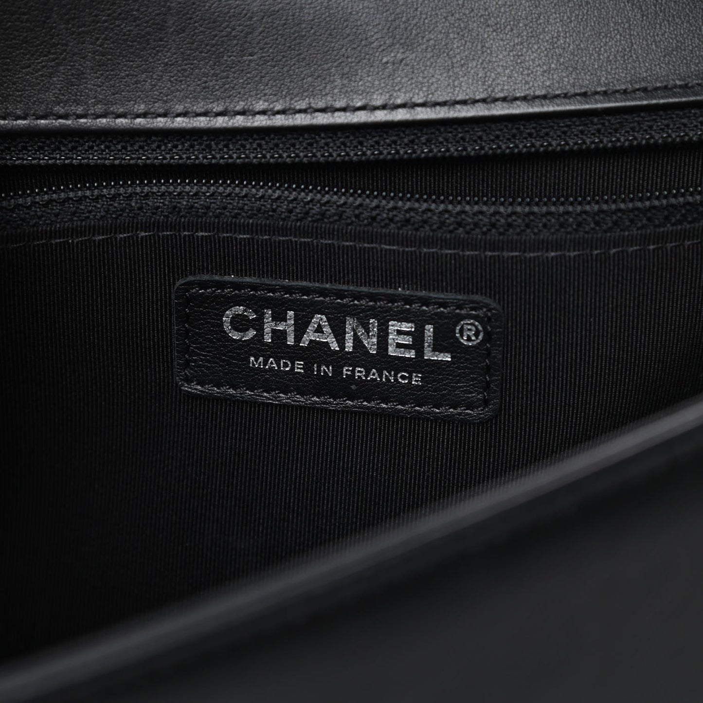 Calfskin Quilted New Medium Boy Flap So Black