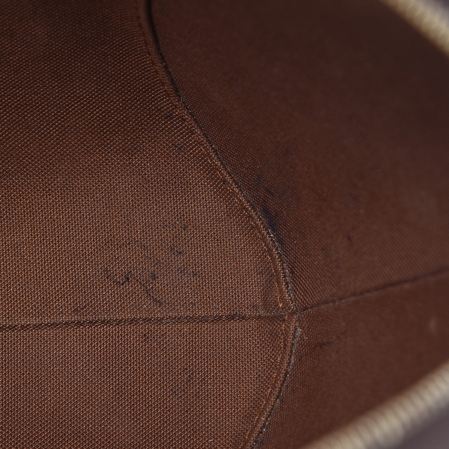 Monogram Ellipse PM
