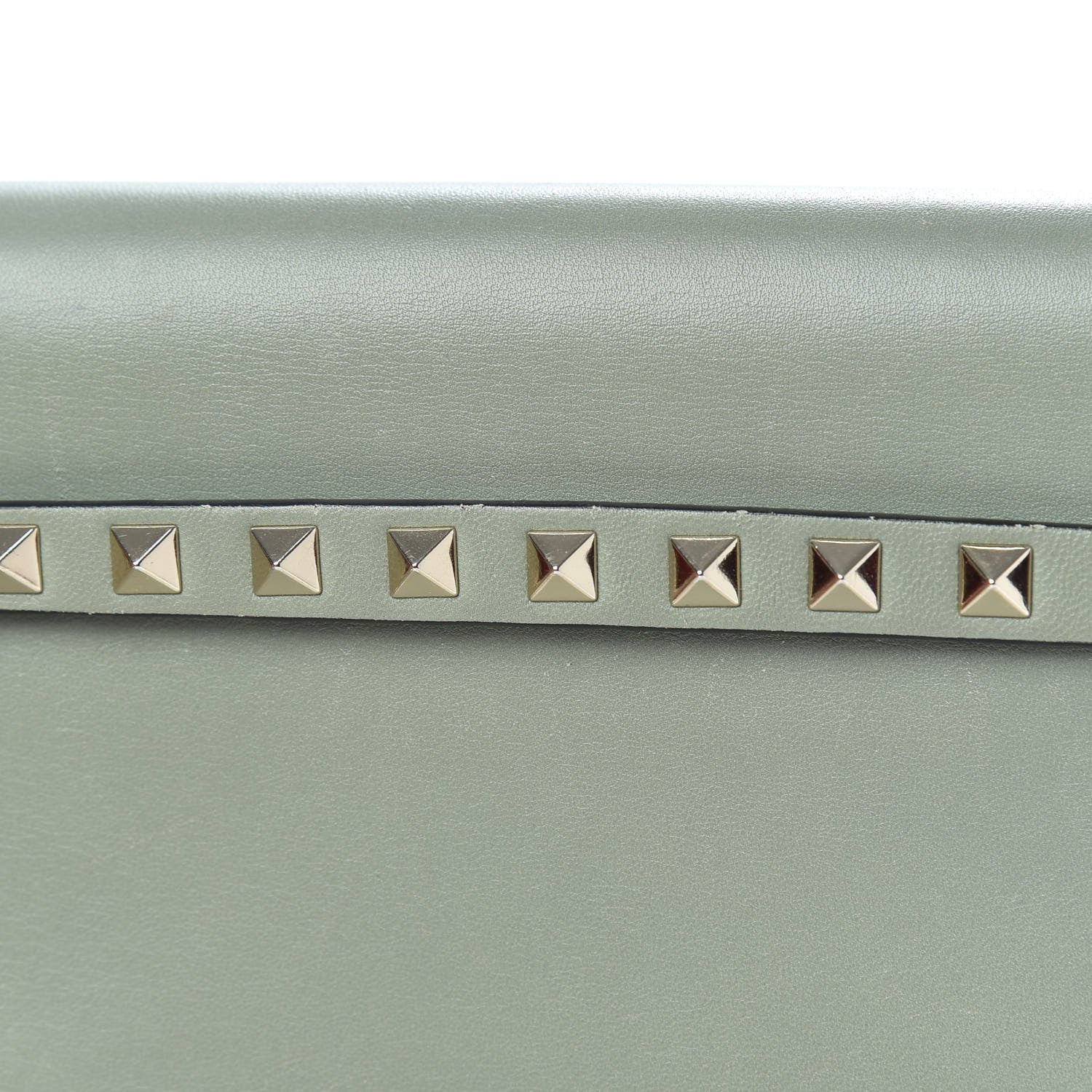 Valentino Garavani Nappa Rockstud Wristlet Clutch Green Tea Sorbet 7 of 13