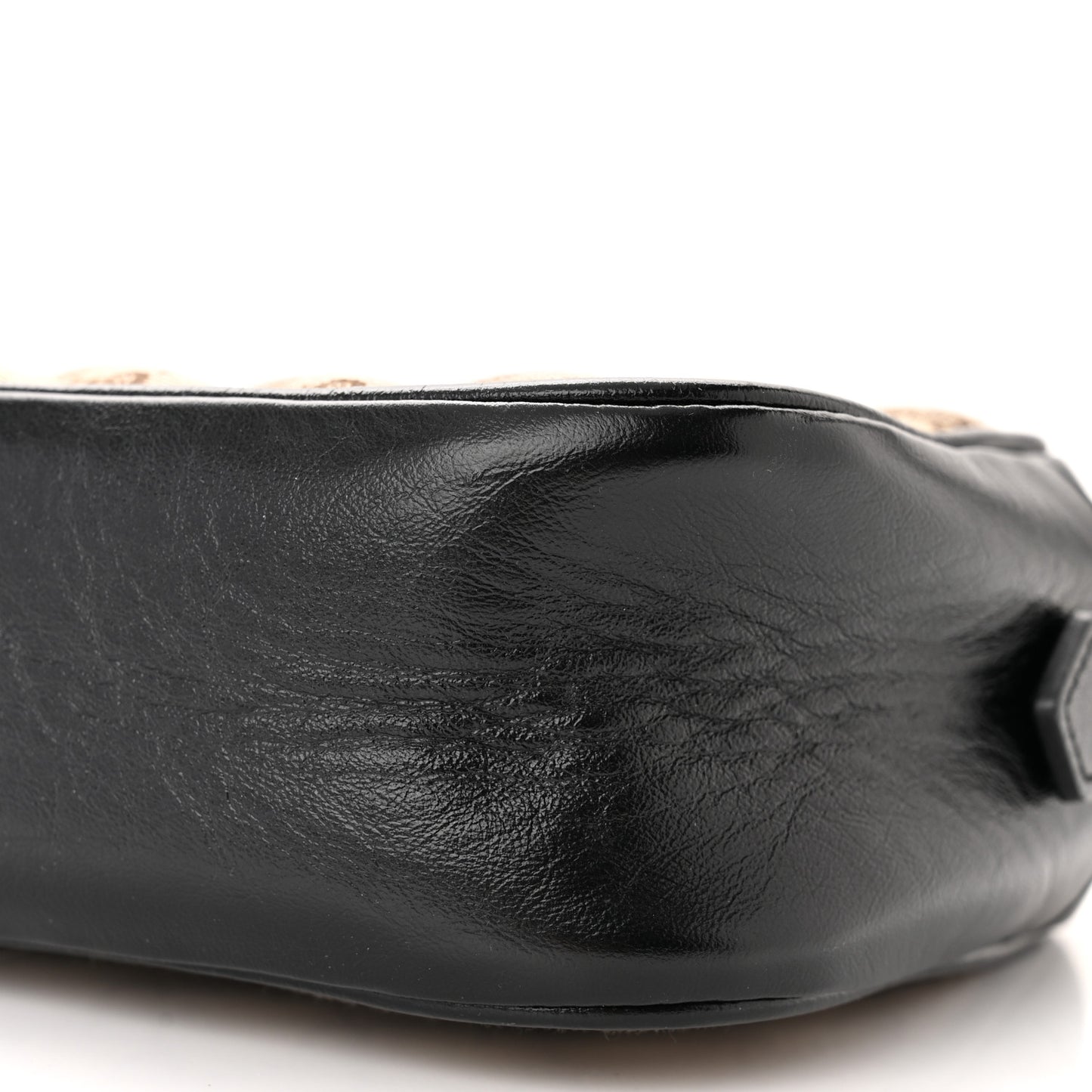 Monogram Matelasse Diagonal Small GG Marmont Chain Shoulder Bag Beige Black
