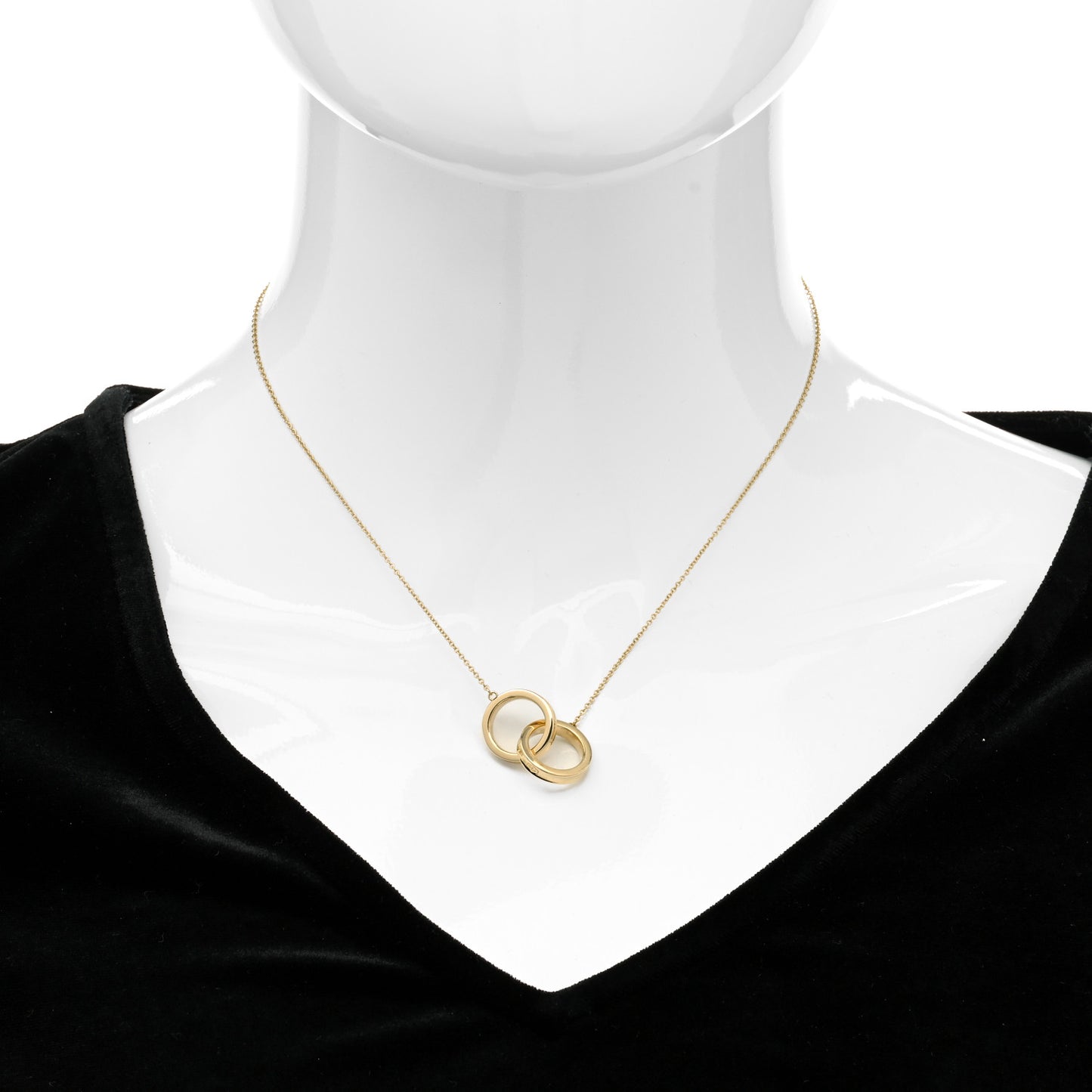 18K Yellow Gold 1837 Interlocking Circles Pendant Necklace