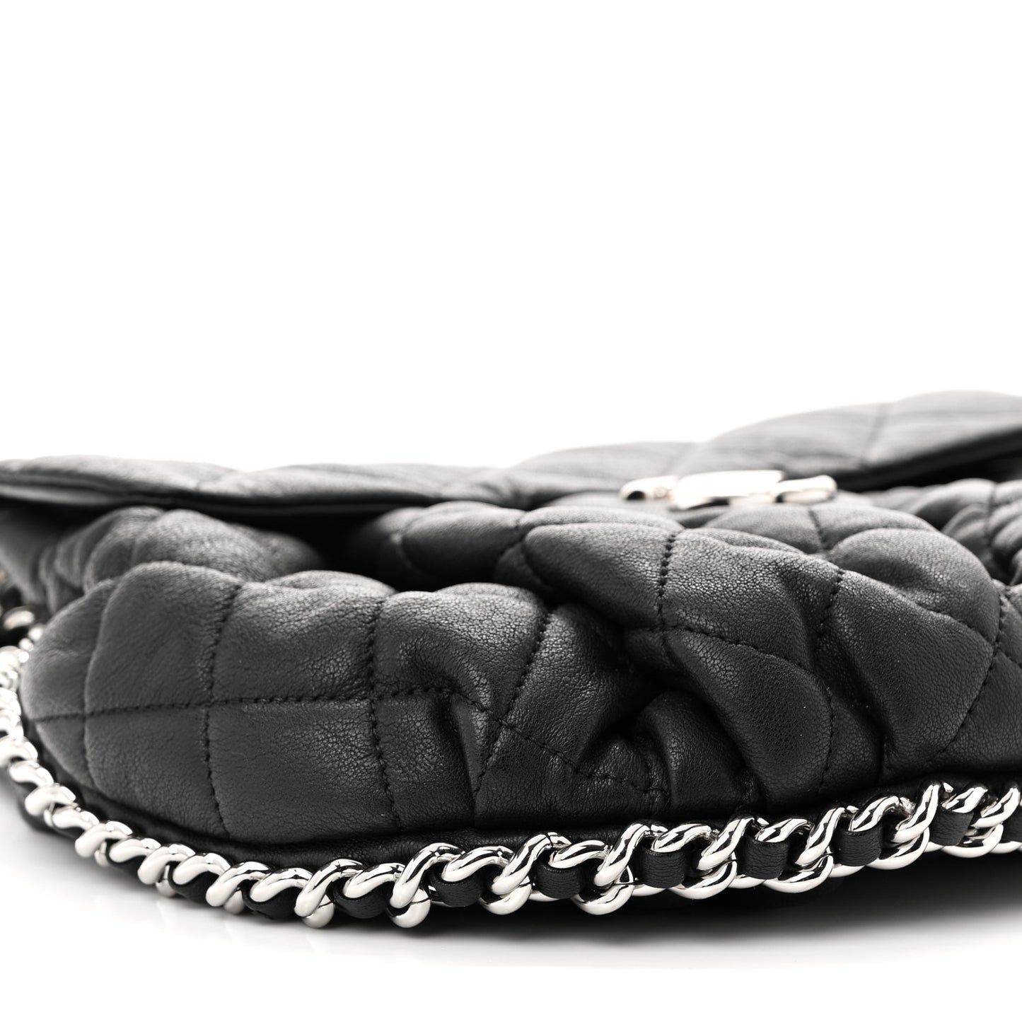 Washed Lambskin Quilted Medium Chain Around Messenger Black