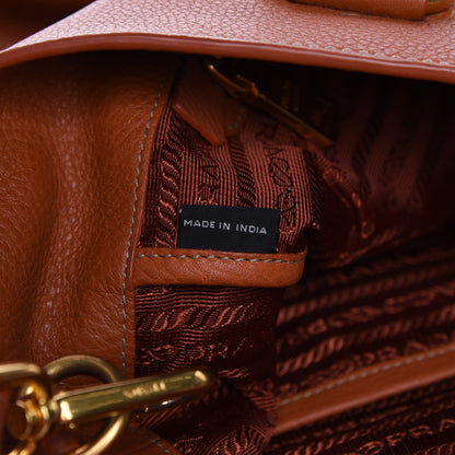 Prada Vitello Daino Shopping Tote Rame 9 of 17