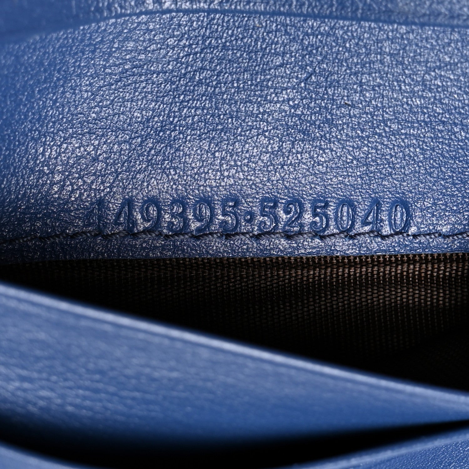 Gucci Microguccissima Compact Wallet Caspian 7 of 8