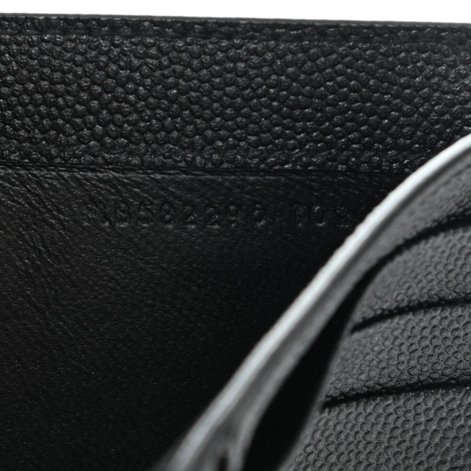 Saint Laurent Grain De Poudre Monogram Bi-Fold Wallet Black 8 of 11